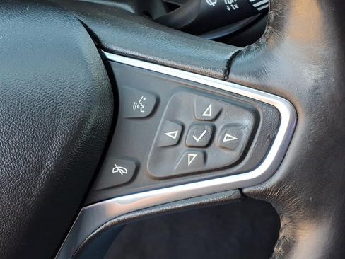 Used 2016 Chevrolet Malibu LT w/ Leather Package FWD image 18