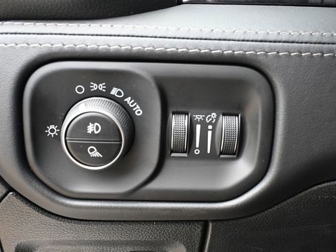 New 2026 RAM 1500 Limited AWD/4WD image 10