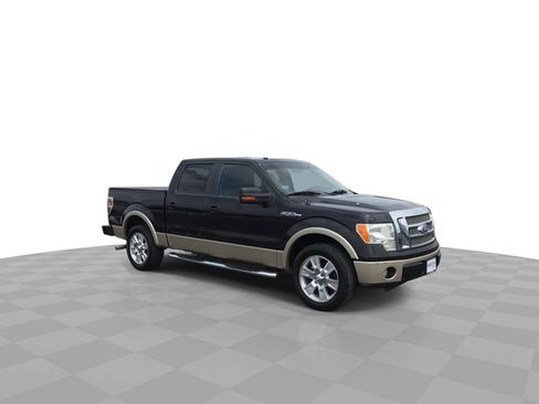 Used 2010 Ford F150 Lariat RWD image 2