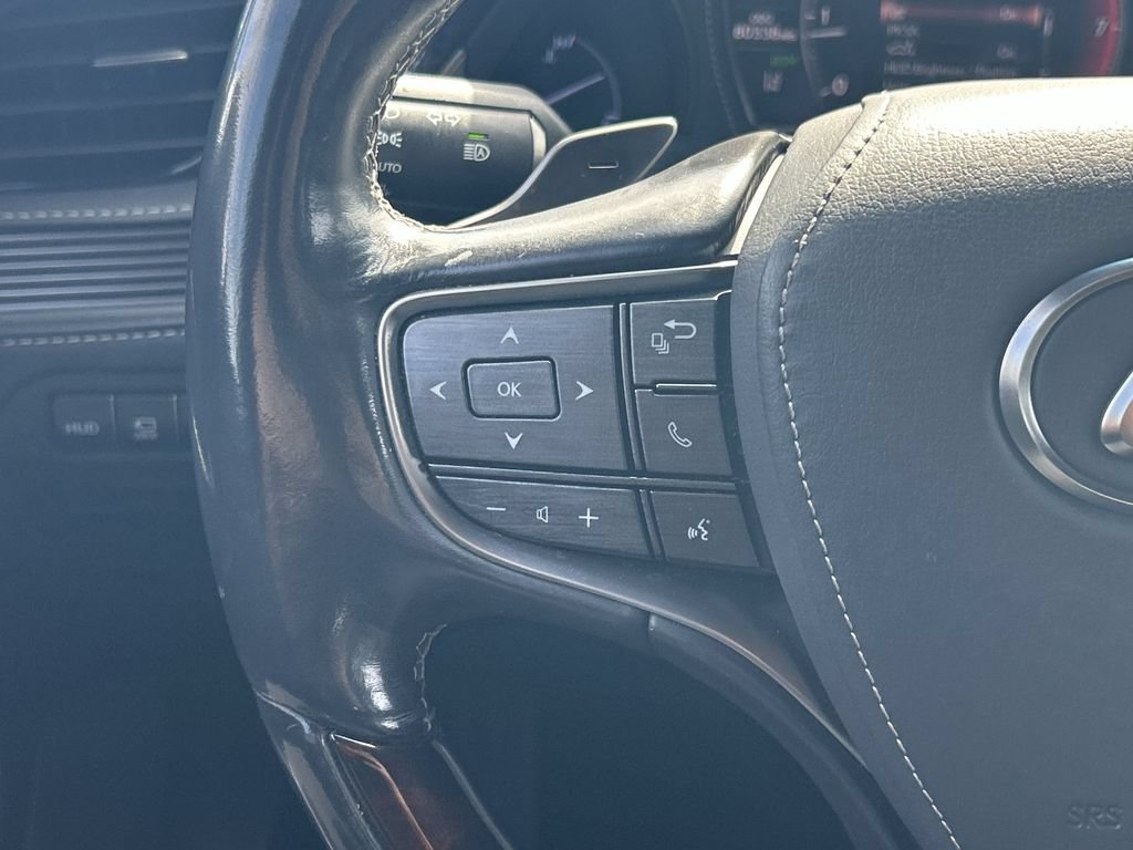 Used 2018 Lexus LS 500 w/ Luxury Package RWD image 20