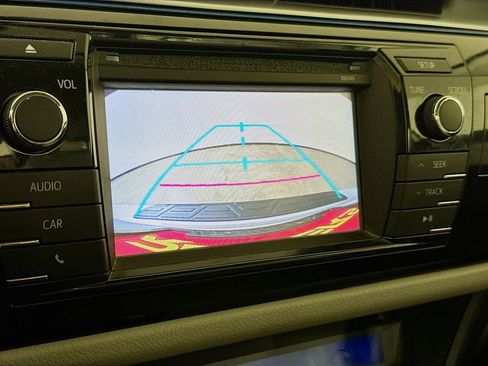 Used 2014 Toyota Corolla LE w/ Protection Package image 18