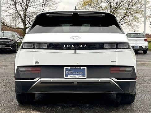 Certified 2024 Hyundai Ioniq 5 SEL image 5