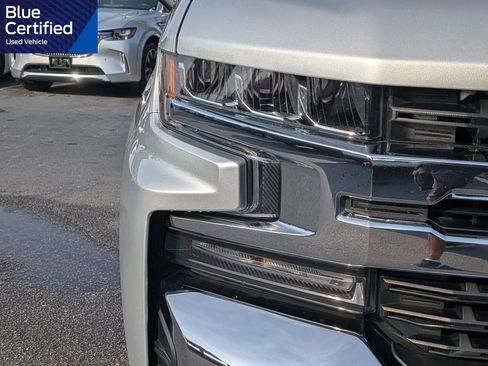 Used 2020 Chevrolet Silverado 1500 LT AWD/4WD image 11