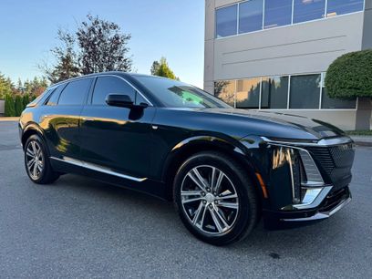 Used 2024 Cadillac Lyriq Luxury