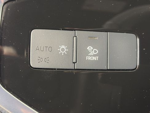 Used 2025 Audi Q3 2.0T Premium AWD/4WD image 35