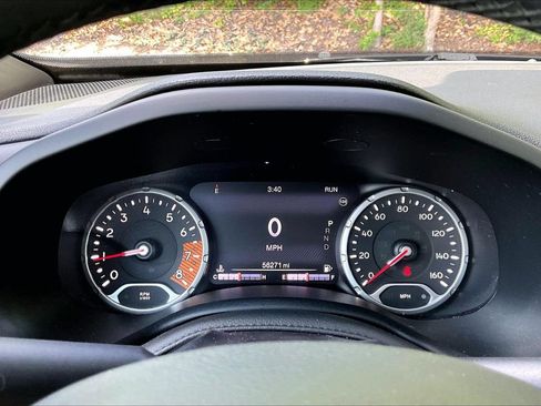 Certified 2022 Jeep Renegade Latitude AWD/4WD image 10