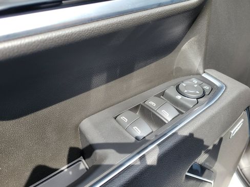 Certified 2025 Chevrolet Silverado 1500 RST AWD/4WD image 31