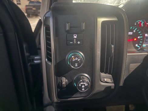 Used 2018 Chevrolet Silverado 3500 LTZ w/ Duramax Plus Package image 31