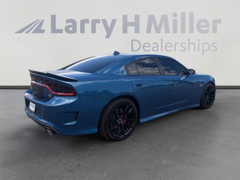 Used 2022 Dodge Charger Scat Pack w/ Dynamics Package RWD image 6