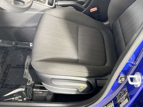 Used 2023 Hyundai Venue SE w/ Cargo Package image 18