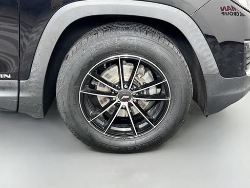Used 2018 GMC Terrain SLE FWD image 35