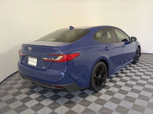 Certified 2025 Toyota Camry SE w/ Convenience Package FWD image 6