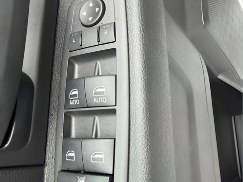 Used 2024 RAM 3500 Tradesman image 16