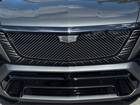 New 2026 Cadillac Vistiq Platinum image 15