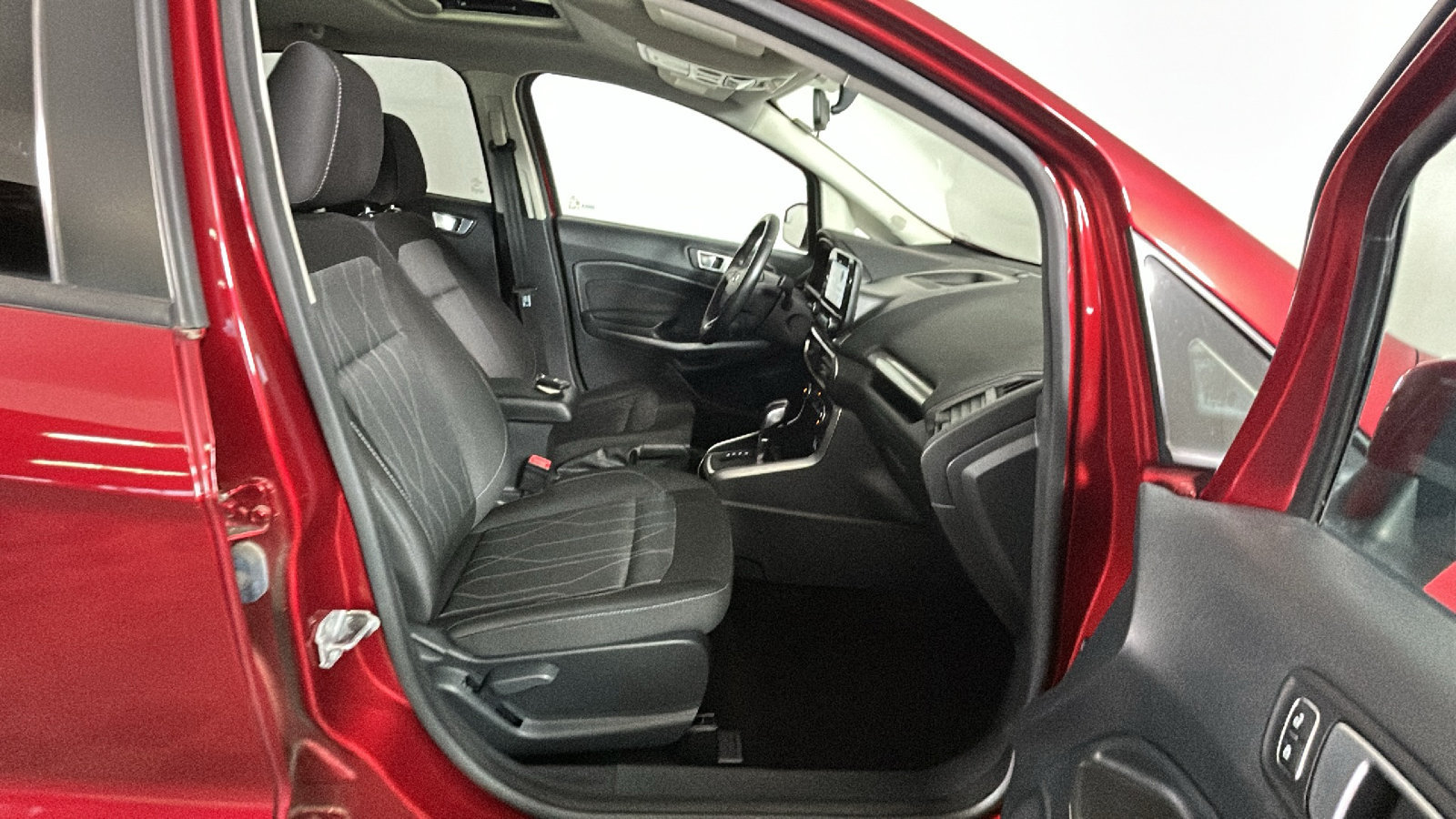 Used 2018 Ford EcoSport SE AWD/4WD image 35