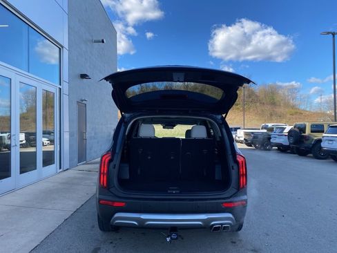 Used 2021 Kia Telluride S image 15