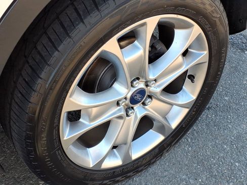 Used 2015 Ford Escape Titanium image 12