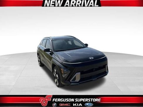 Used 2025 Hyundai Kona Limited AWD/4WD image 1