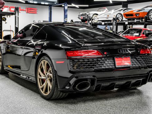 Used 2023 Audi R8 V10 performance image 6