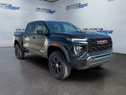 Used 2023 GMC Canyon Elevation w/ Elevation Premium Package RWD image 3