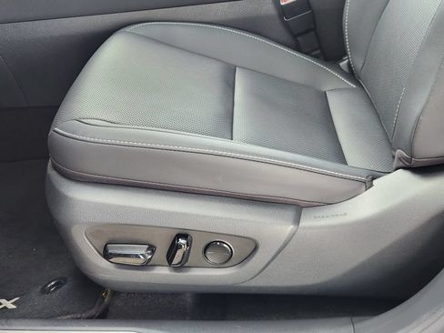 Certified 2025 Lexus RX 350 Premium w/ Accessory Package (Z1) FWD image 23
