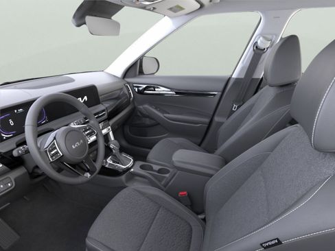 New 2026 Kia Seltos S FWD image 17