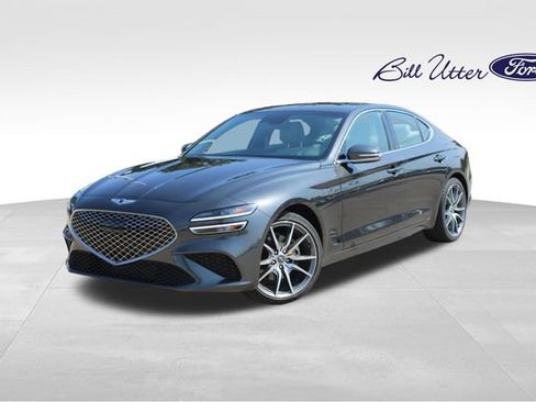 Used 2023 Genesis G70 2.0T RWD image 1