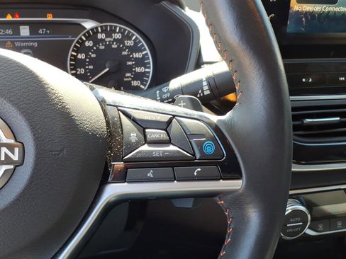 Used 2023 Nissan Altima 2.0 SR image 16