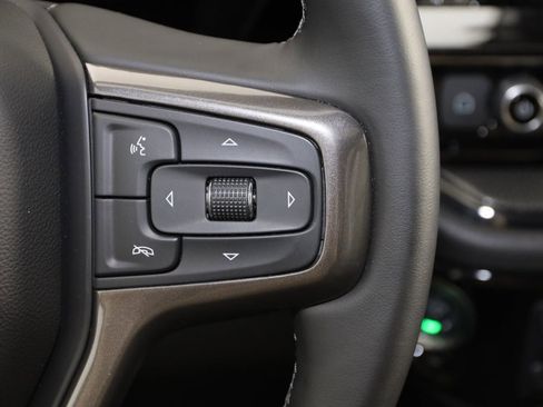 Used 2025 Chevrolet Silverado 2500 ZR2 image 36