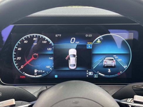 Used 2023 Mercedes-Benz E 350 Sedan image 18