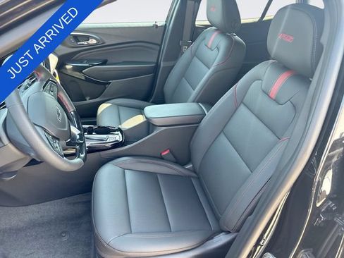 New 2026 Chevrolet Trax RS w/ Sunroof Package FWD image 11