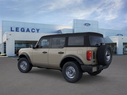 New 2026 Ford Bronco 4-Door AWD/4WD image 4