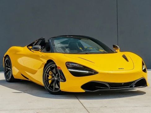 Used 2023 McLaren 720S Spider image 7
