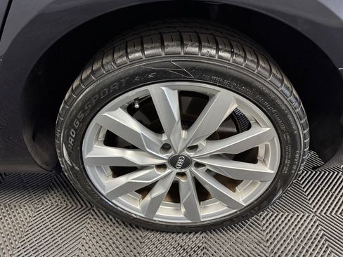 Used 2017 Audi A4 2.0T Premium w/ Convenience Package image 18