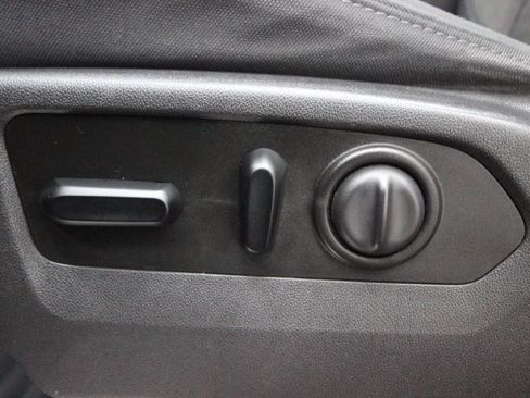 Used 2019 Chevrolet Silverado 1500 RST w/ All-Star Edition image 14