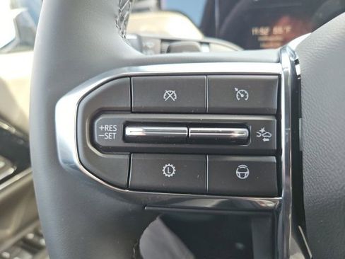 New 2026 GMC Yukon Elevation image 29