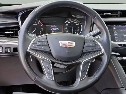 Used 2020 Cadillac XT5 Sportv image 9