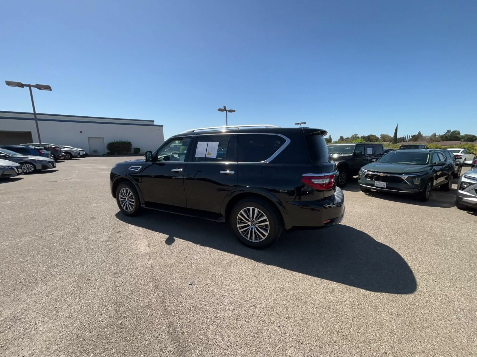 Used 2024 Nissan Armada SL RWD image 9