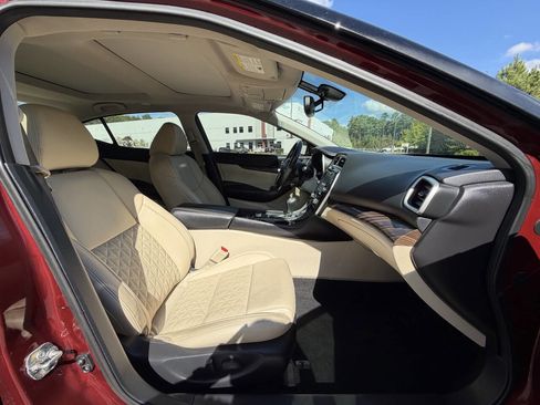 Used 2017 Nissan Maxima Platinum image 20