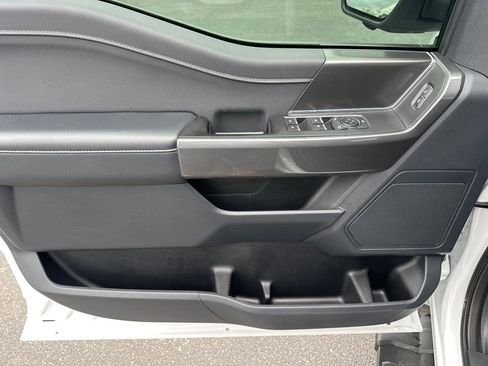 Used 2022 Ford F150 XLT w/ Equipment Group 302A High image 9