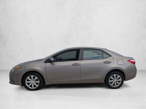 Used 2014 Toyota Corolla LE image 8