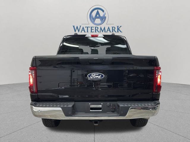 Used 2025 Ford F150 XLT w/ Equipment Group 301A Standard AWD/4WD image 4