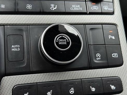 Used 2024 Hyundai Palisade SEL FWD image 46