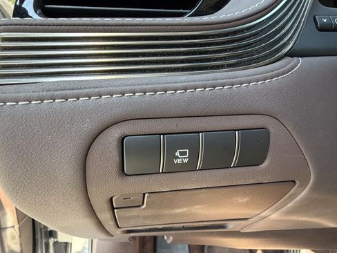 Used 2019 Lexus LS 500 w/ Interior Upgrade Package RWD image 15