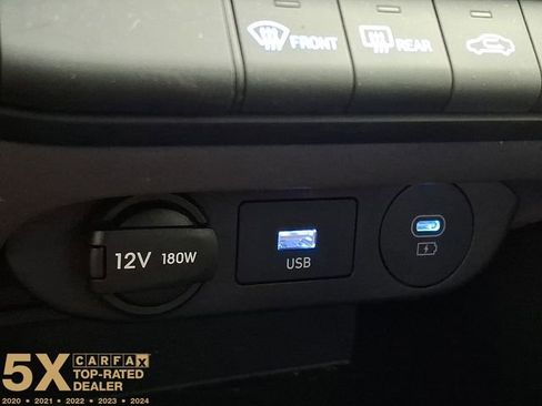 Used 2024 Hyundai Elantra SEL FWD image 28