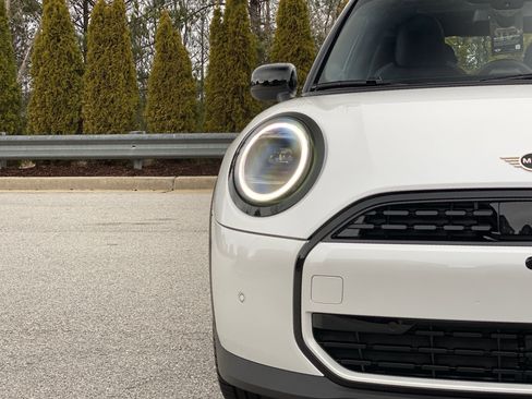 New 2026 MINI Cooper S FWD image 18