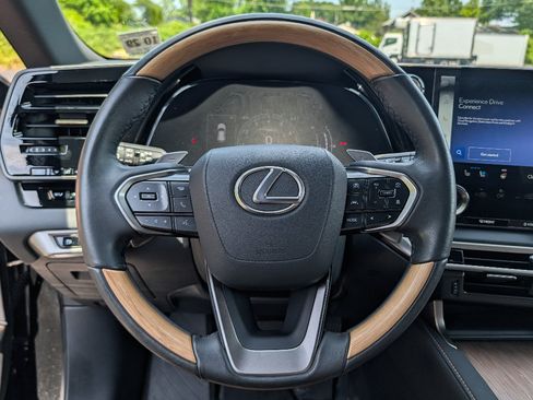 Used 2024 Lexus RX 350 Premium w/ Accessory Package (Z1) AWD/4WD image 23
