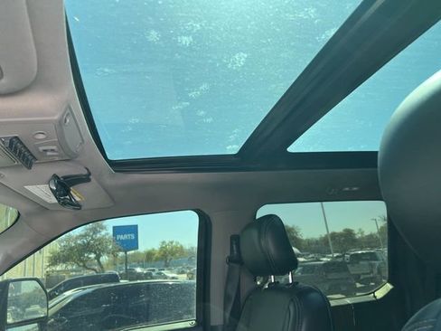 Used 2019 Ford F350 Lariat w/ Lariat Ultimate Package image 6