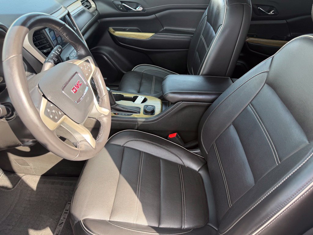 Used 2019 GMC Acadia Denali w/ Technology Package AWD/4WD image 29