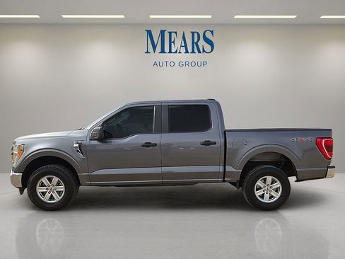 Used 2021 Ford F150 XLT image 2
